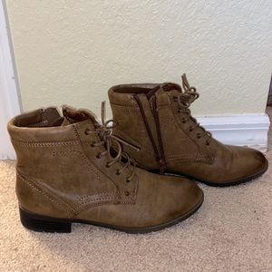 Pennsy Cognac lace up and zipper boots